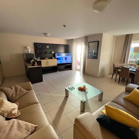 Marina Burin 112 Apartamento
