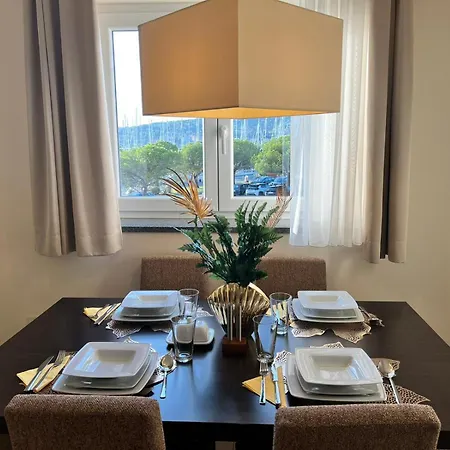 Marina Burin 112 Apartman *